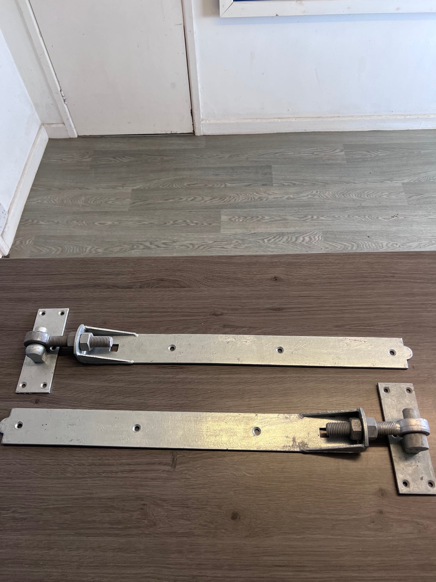 Adjustable Hook & Band Hinges